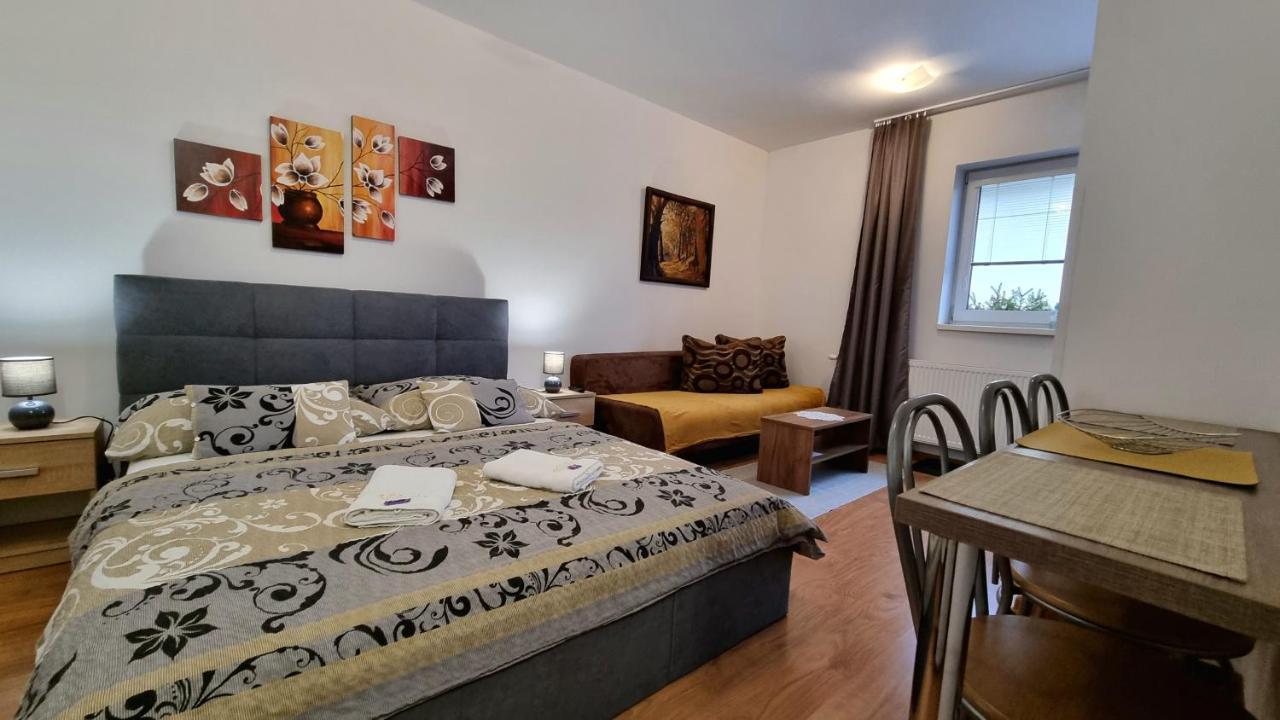 Apartmany Miluska Besenova Room photo